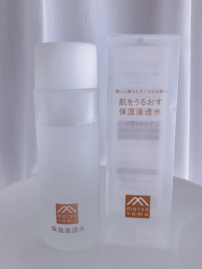 松山油脂バランシング化粧水のパッケージ