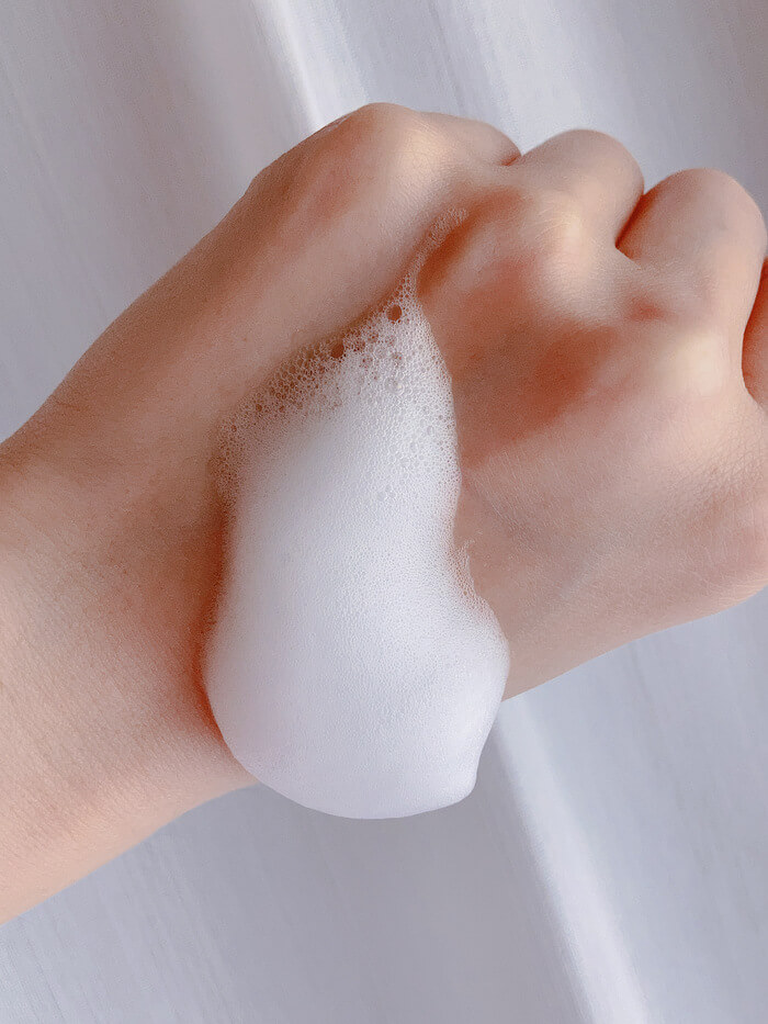 豆乳イソフラボンの薬用泡洗顔の泡の具合